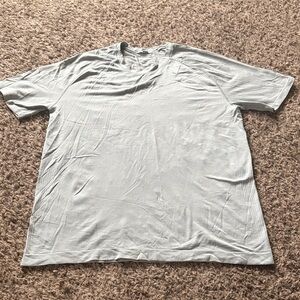 Lululemon Metal Vent Tech Tee Gray Mens size Medium